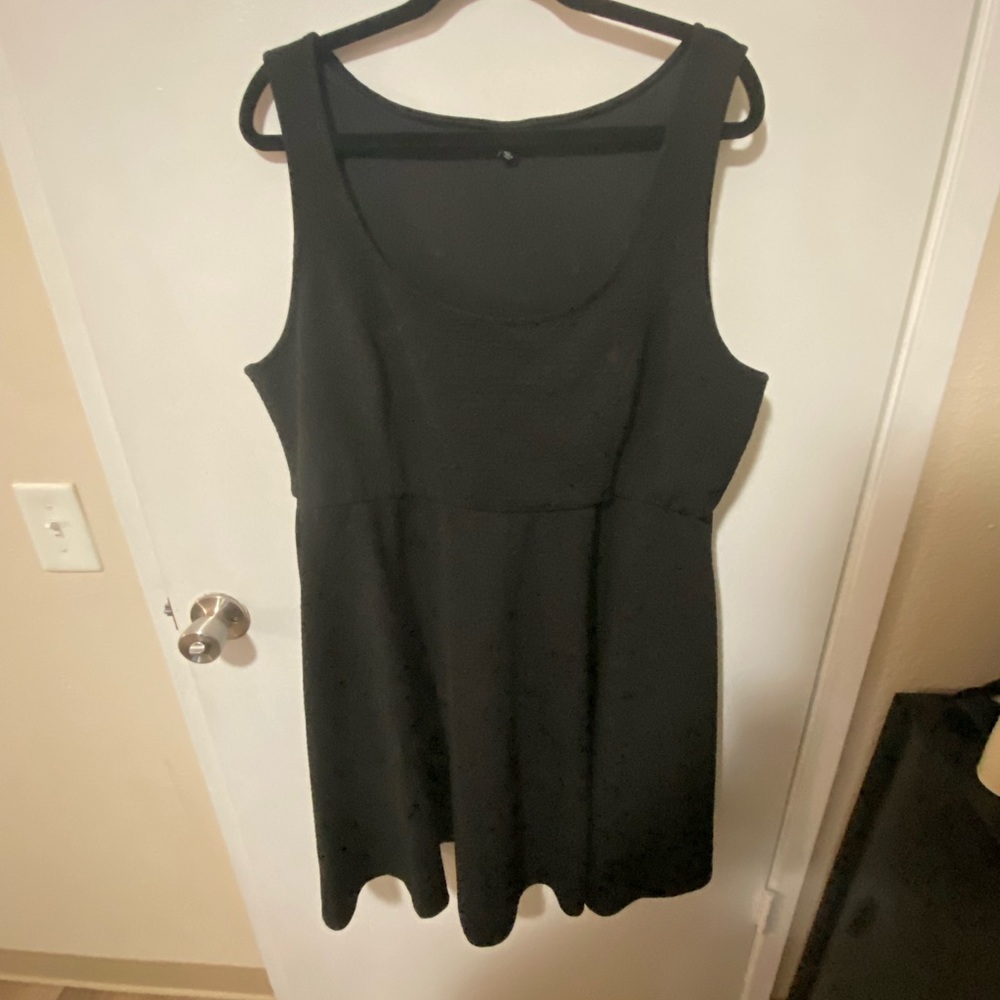 Black lace dress